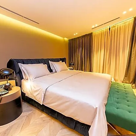 Unik Hotel 3*